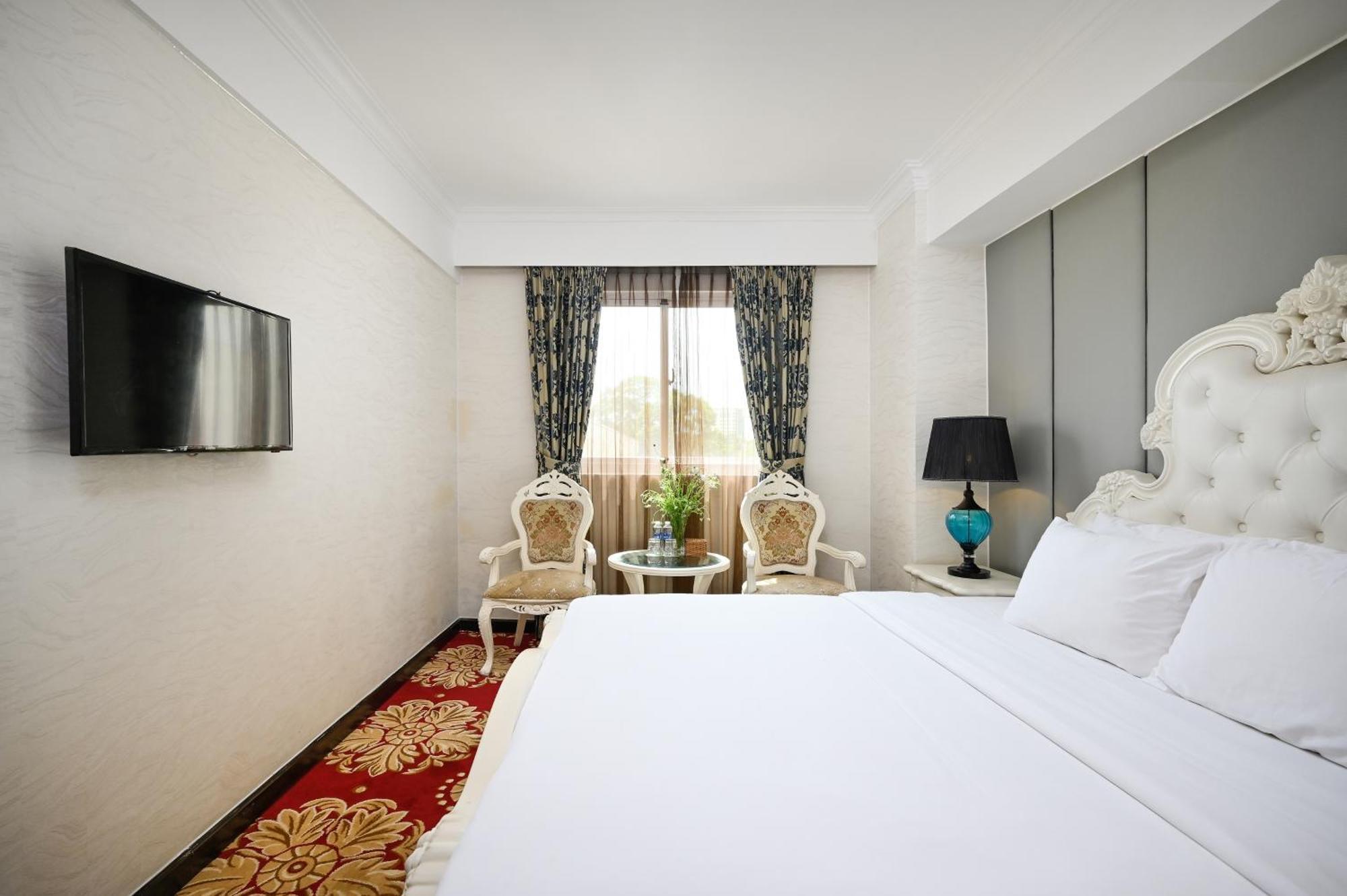 California Saigon Hotel & Rooftop Pool Cidade de Ho Chi Minh Exterior foto