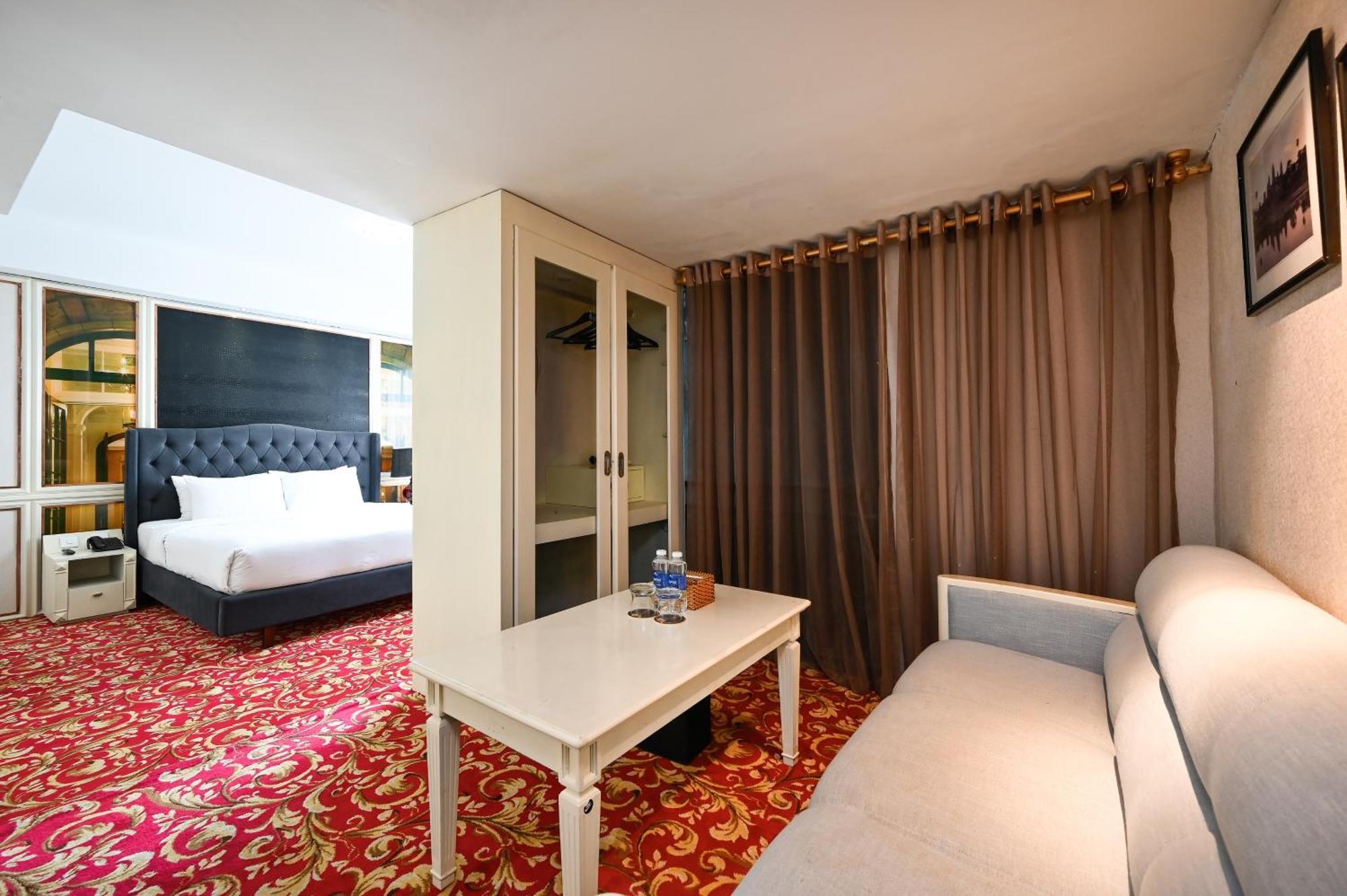 California Saigon Hotel & Rooftop Pool Cidade de Ho Chi Minh Exterior foto
