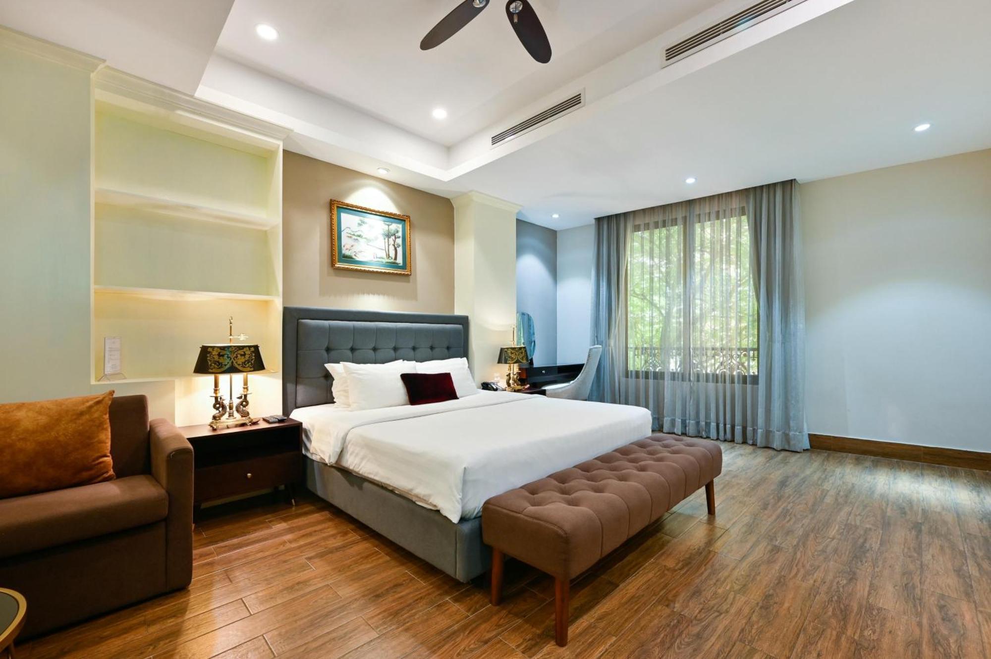 California Saigon Hotel & Rooftop Pool Cidade de Ho Chi Minh Exterior foto