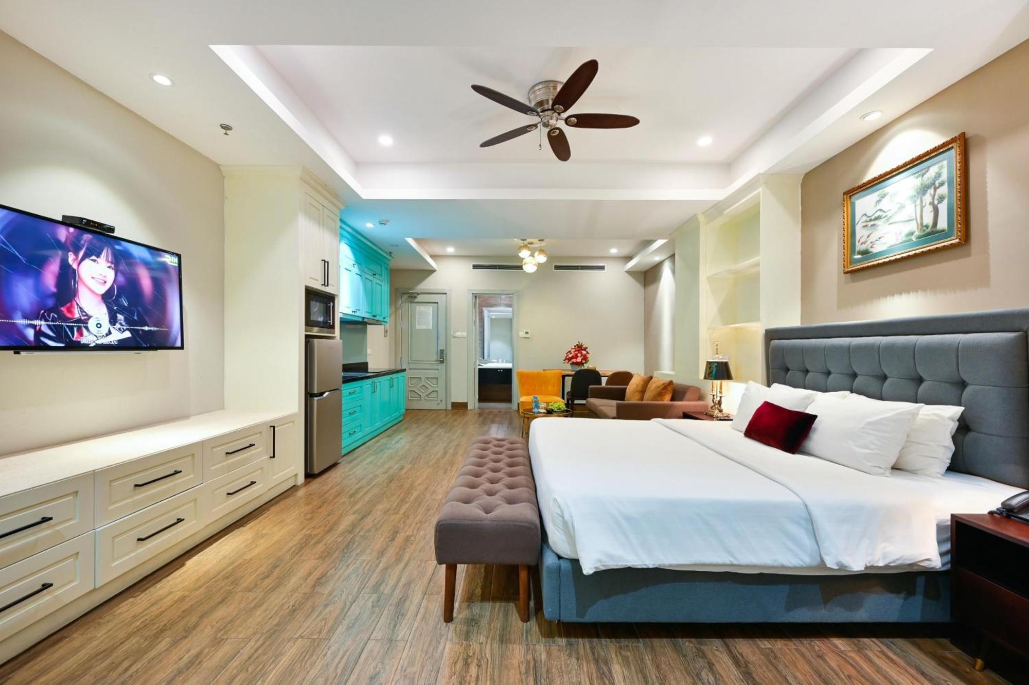 California Saigon Hotel & Rooftop Pool Cidade de Ho Chi Minh Exterior foto