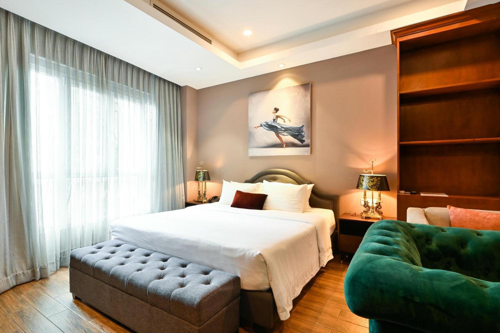 California Saigon Hotel & Rooftop Pool Cidade de Ho Chi Minh Exterior foto